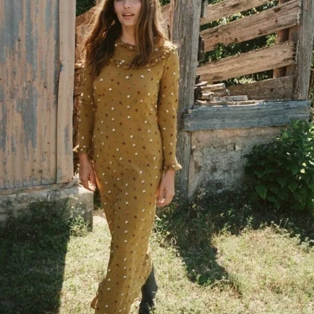 Doen Lilas Dress - Embroidered and 100% Silk Maxi